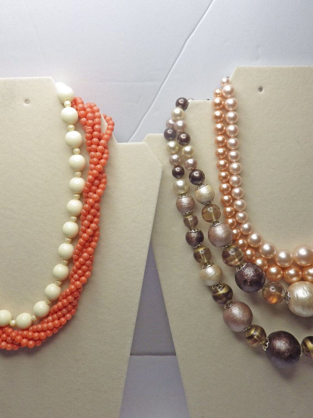Lot of 4 1970's Beaded Choker Necklace Orange Cream 710G2